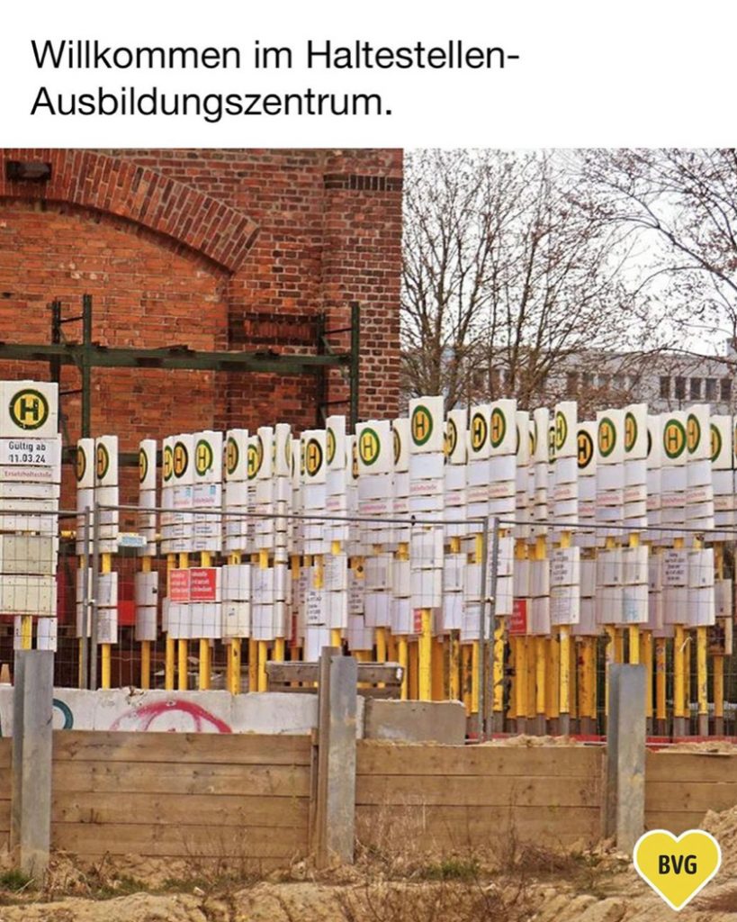 Ein screenshot eines BVG Facebook-Beitrags um die charakteristische Markenstimme des Berliner Verkehrsverbundes zu zeigen
