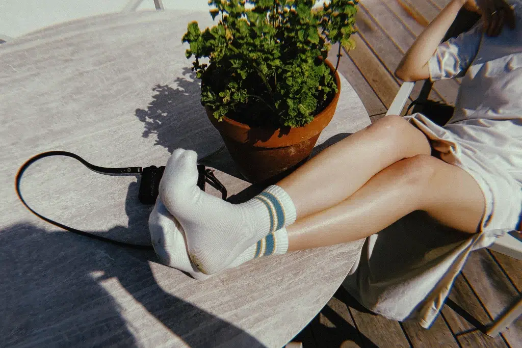 Lifestyle stock photo from Kaboompics showing warm, cinematic visual style – example of a branding photography resource